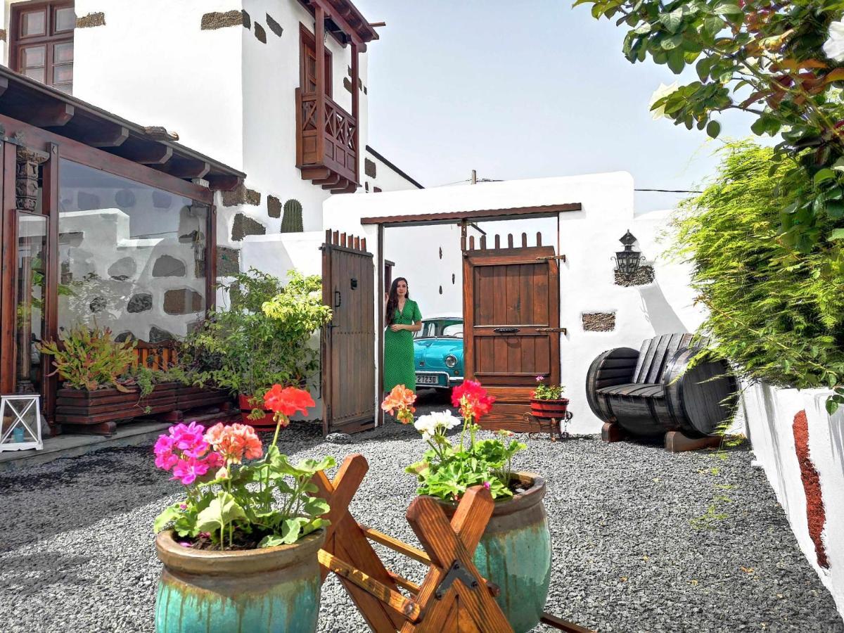 Гостевой дом Casa Emblematica Garaday Lanzarote Тинахо Экстерьер фото